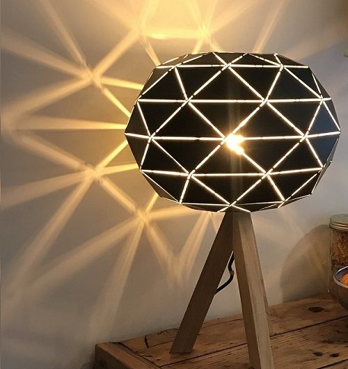 lampe a poser design noir et bois